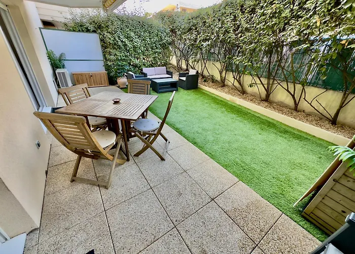 Regent Cote D\'Azur Air-Conditioned, Pool, Garden & Parking