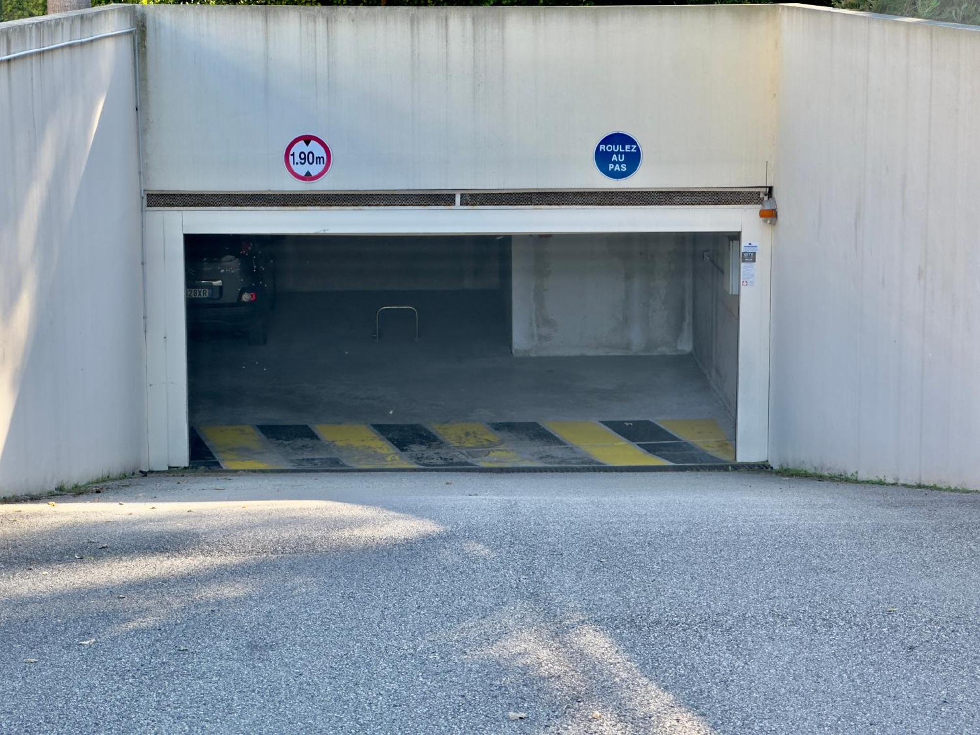 Regent Cote D'azur Air-conditioned, Pool, Garden & Parking Appartement Villeneuve-Loubet