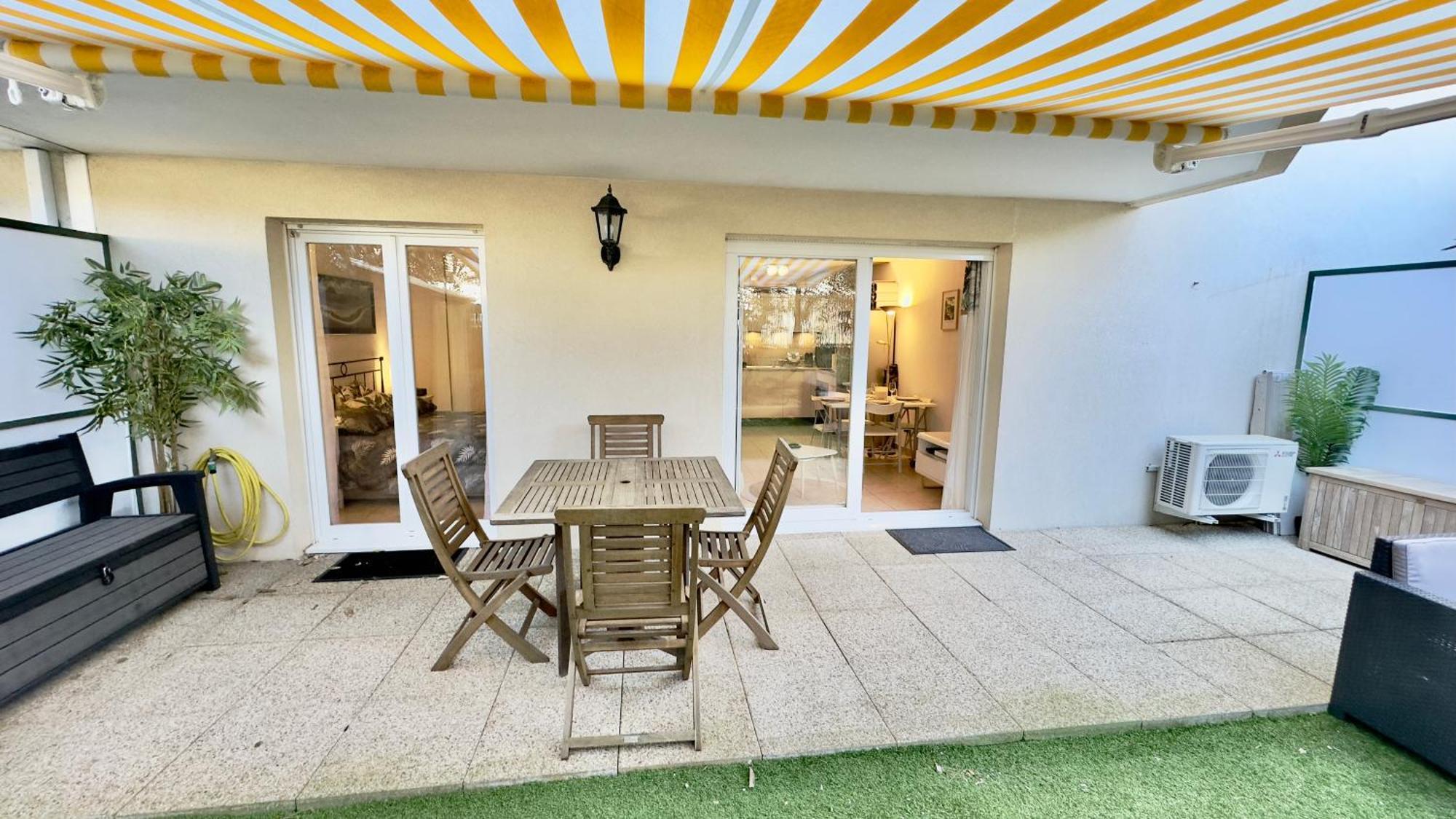 Regent Cote D'azur Air-conditioned, Pool, Garden & Parking Apartamento Villeneuve-Loubet